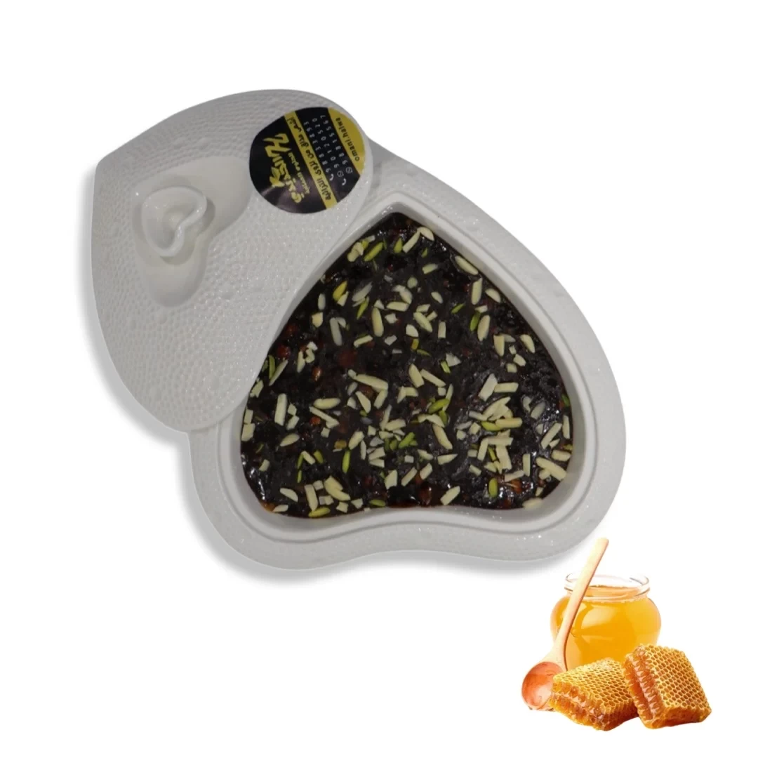 حلوى عمانية بالعسل – إناء سيراميك شكل قلب 1 كيلوجرام